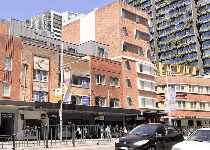 Sydney Riseon Hotel